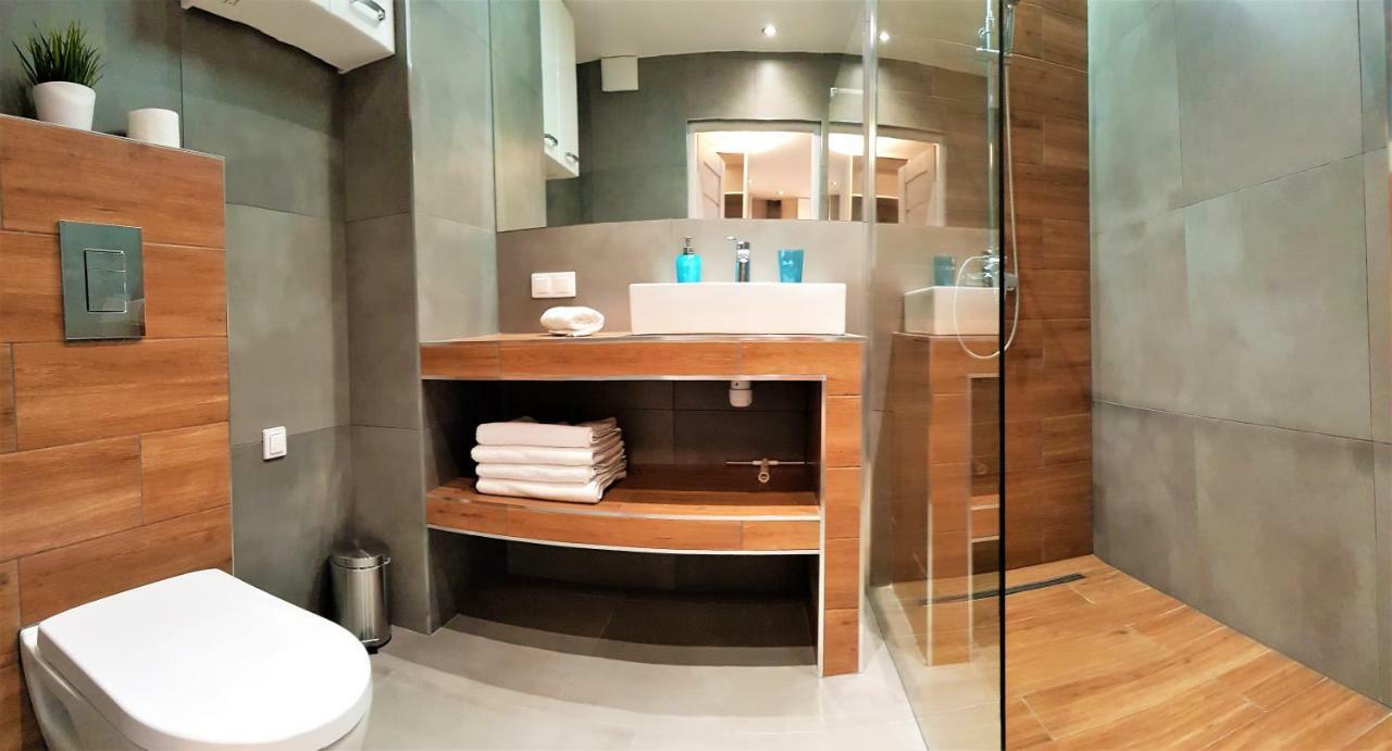 Apartament B&F Poznan Business & Family Nalkowskiej Exteriör bild