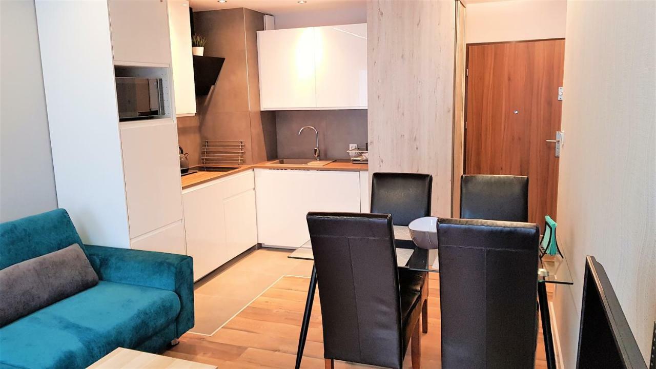 Apartament B&F Poznan Business & Family Nalkowskiej Exteriör bild
