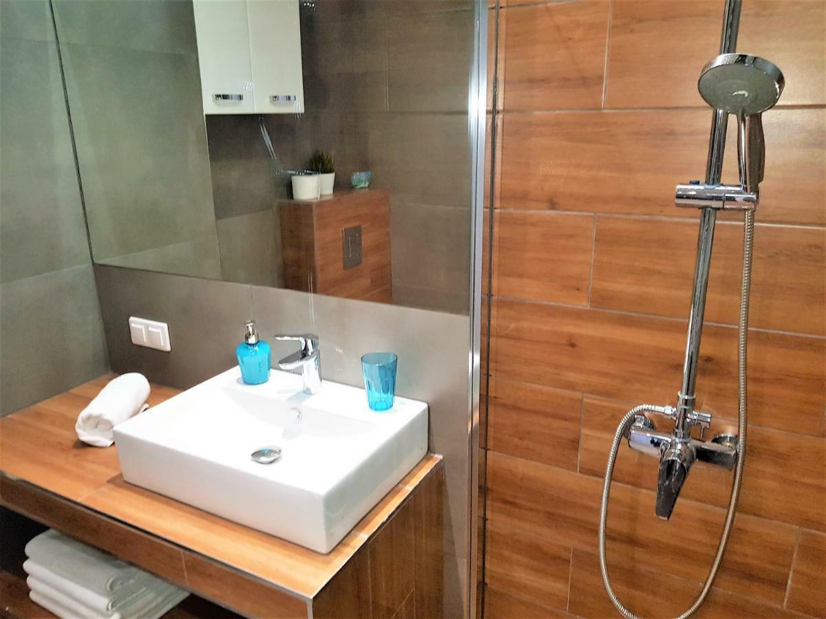 Apartament B&F Poznan Business & Family Nalkowskiej Exteriör bild