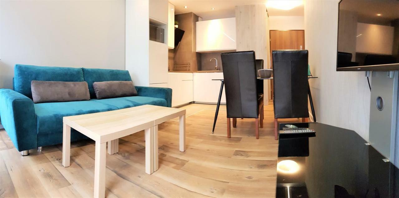 Apartament B&F Poznan Business & Family Nalkowskiej Exteriör bild